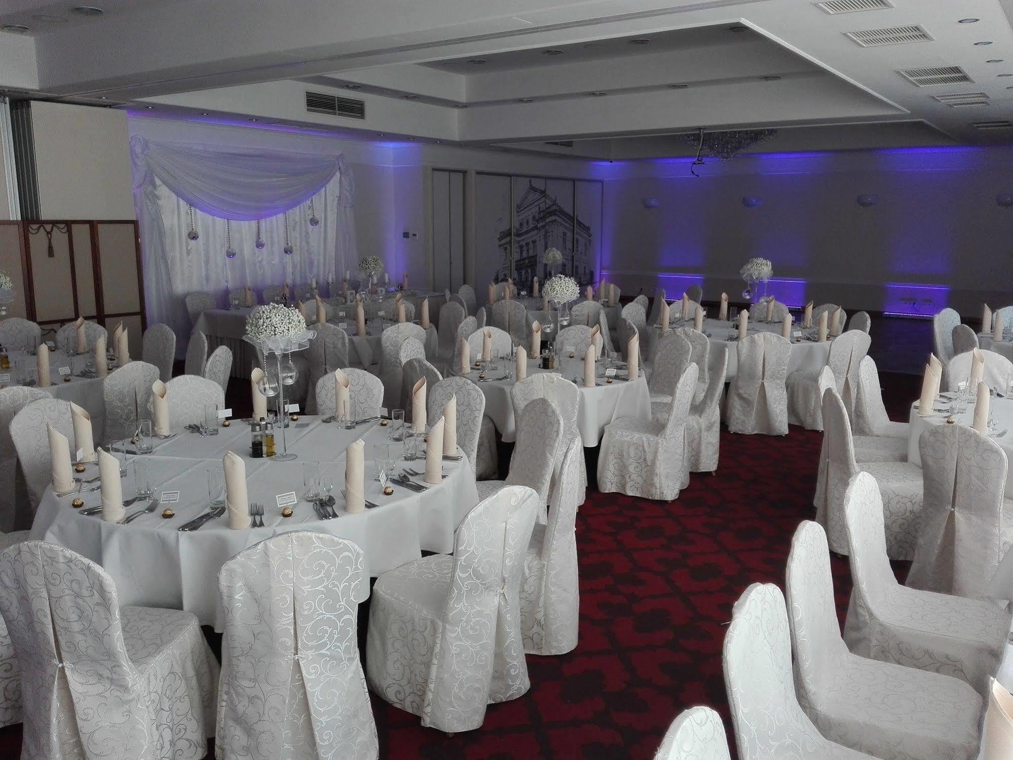 Hotel Willa Hueta Kielce Exterior photo
